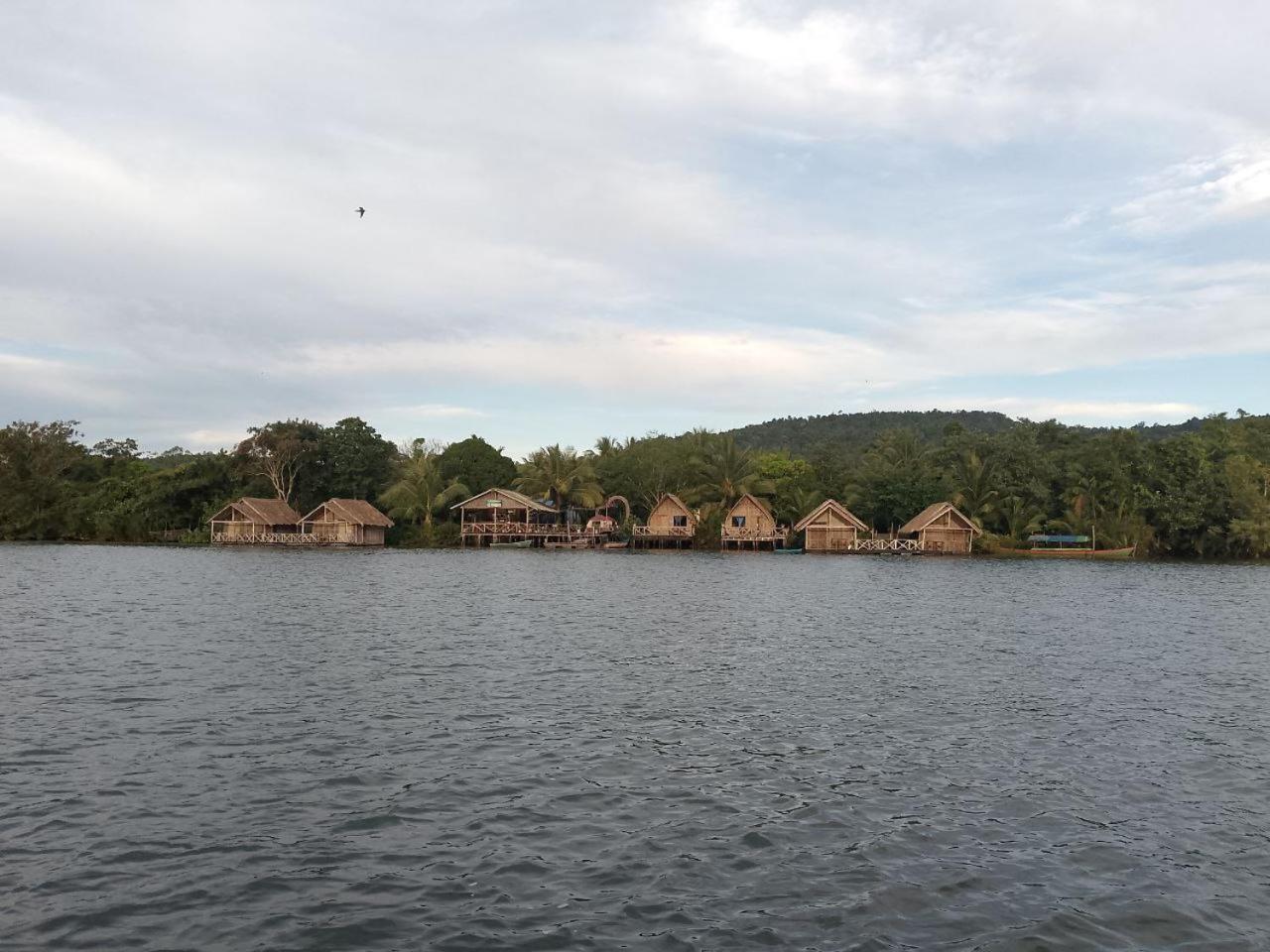 The Floating House Villa Koh Kong Bilik gambar